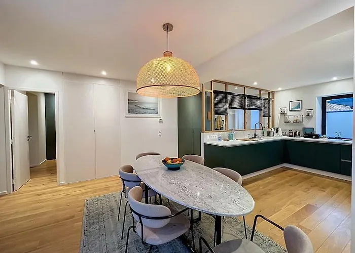 Maison 4 Côte Des Basques Avec Piscine